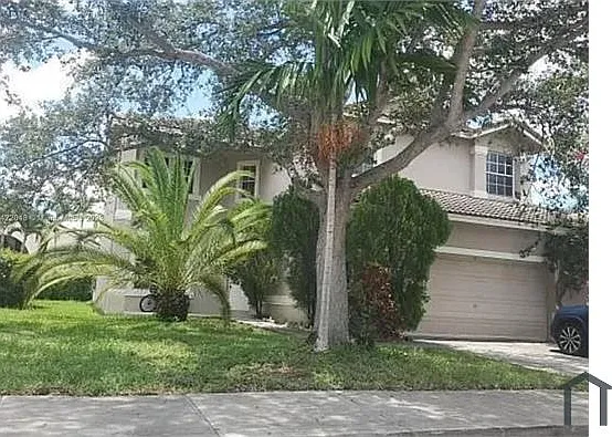 5 bed, 2604 sqft, $5,400 — Photo 4