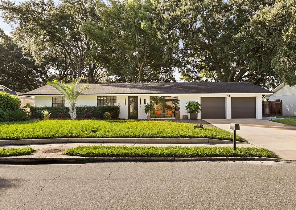 1708 Overlake Ave