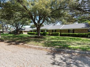 400 Delmore Dr, Hillsboro, TX 76645