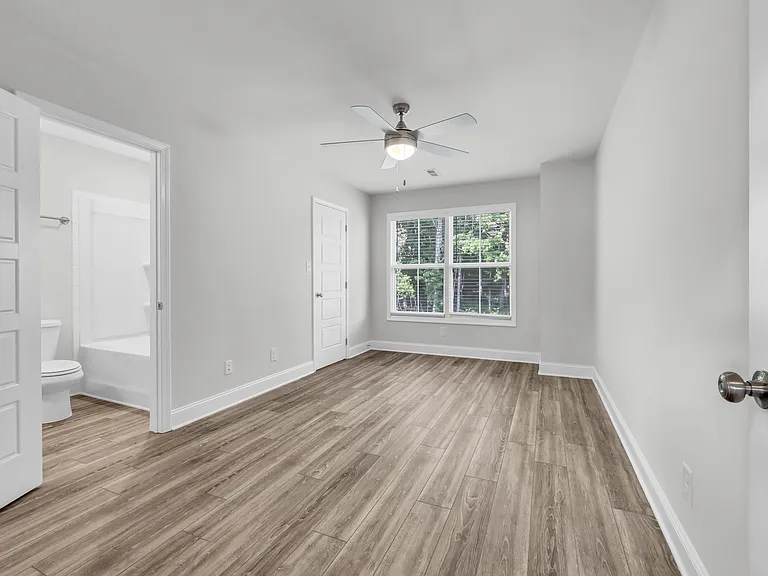 219 Limestone Point Dr — Photo 18
