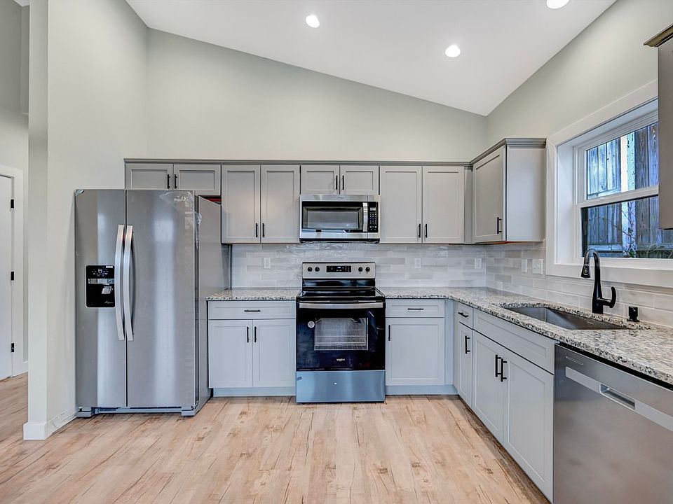 525 Harrison Ave Front 13 Large_01162024