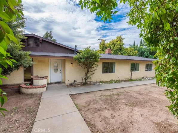 1425 E 39th St, San Bernardino, CA 92404