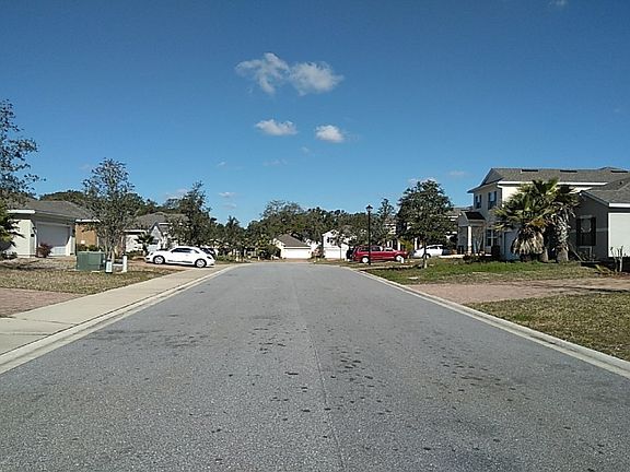 5th image of 9088 Marsden St