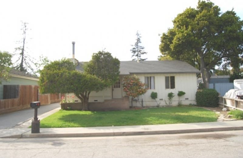 511 Park Way Santa Cruz CA 95062 Zillow