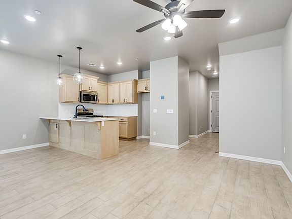 4th image of 10601 NW 23rd St #31