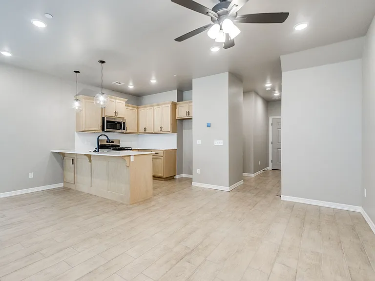 10601 NW 23rd St #22 — Photo 6