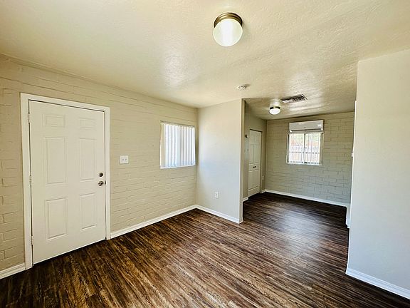 4th image of 1631 E Hedrick Dr #1639