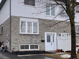 23 Carlton Rd, Barrie, ON L4M5K8