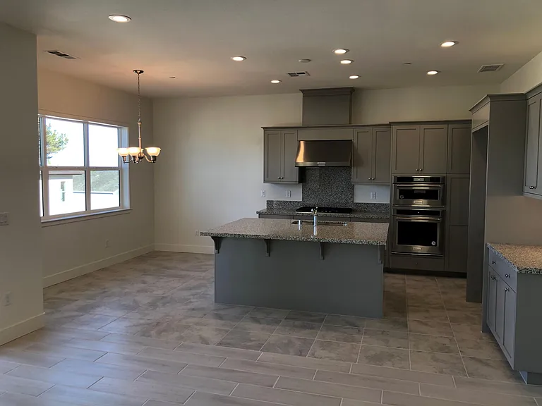180 Sage St — Photo 5