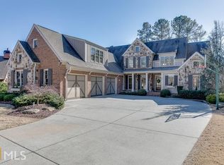 906 Basingstoke Ct, Suwanee, GA 30024