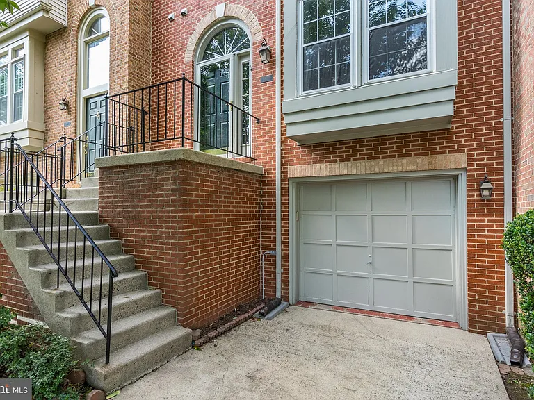 3827 Inverness Rd — Photo 3