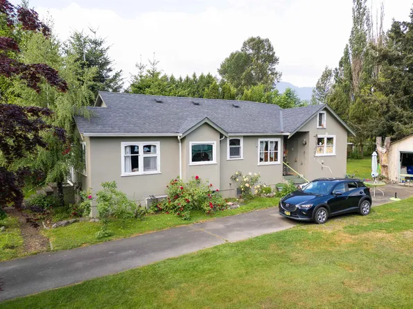 41793 Yarrow Central Rd, Chilliwack, BC V2R 5G3