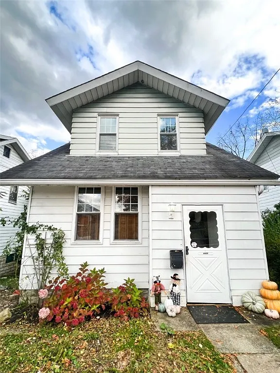 4468 Highridge St photo 1