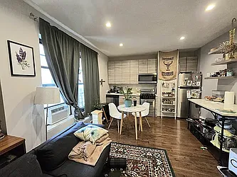 101 Woodruff Avenue