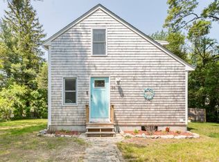 56 Acushnet Rd, Mattapoisett, MA 02739