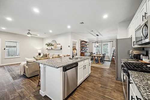 9833 Glen Brook Ln Photo 1