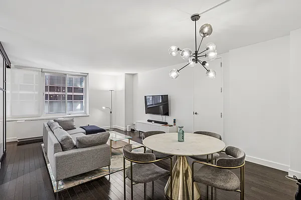 Sold by Modern Spaces | media 1
