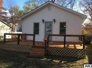 1963 Indian Trl, Pleasant Lake, MI 49272