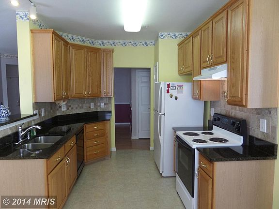 3rd image of 1309 Scottsdale Dr Unit 306