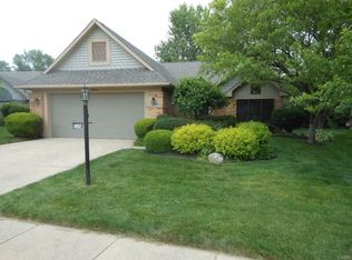 4952 Field Point Ct, Dayton, OH 45440