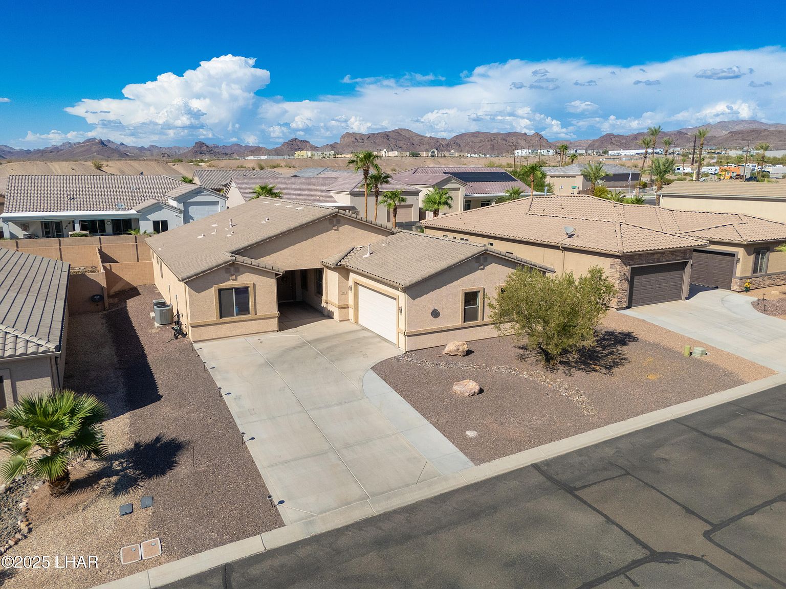 1915 E Savannah Dr, Lake Havasu City, AZ 86404 | MLS #1037017 | Zillow