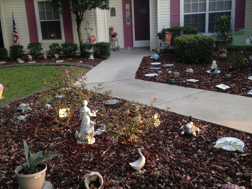 1st image of 4003 River Crest Cir