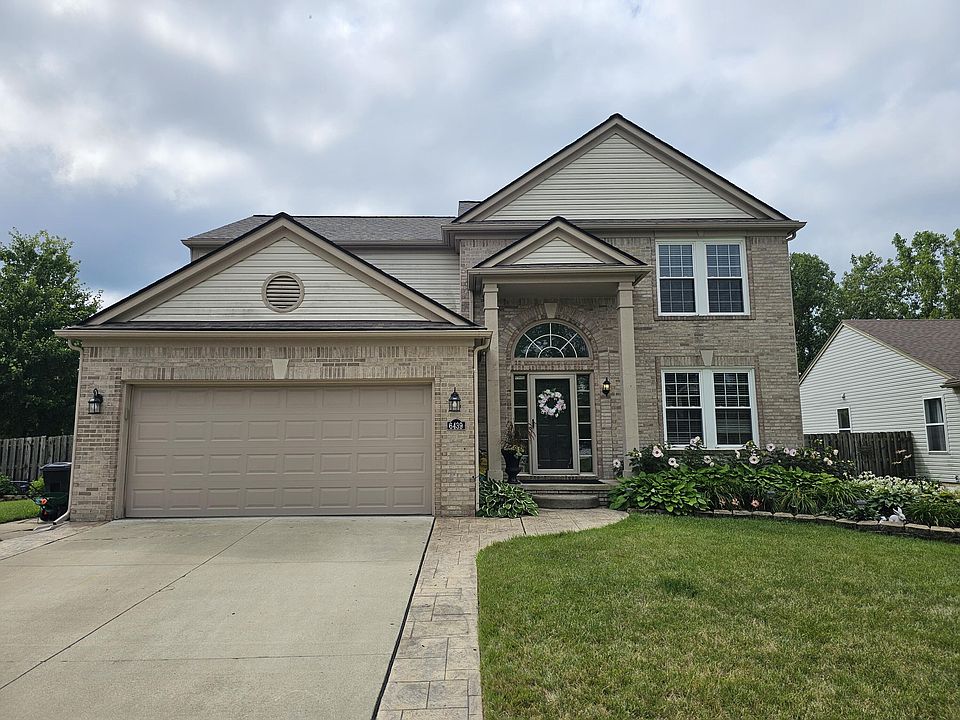 1st image of 6439 Oakbrook Dr