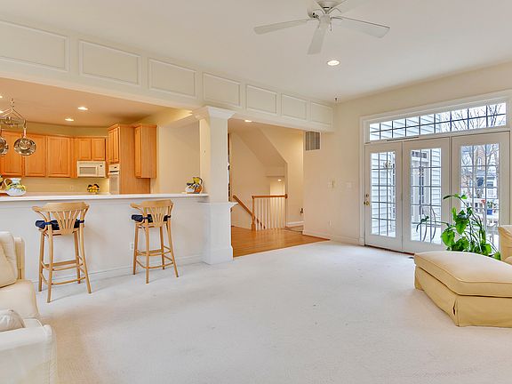 3rd image of 6524 Orland St