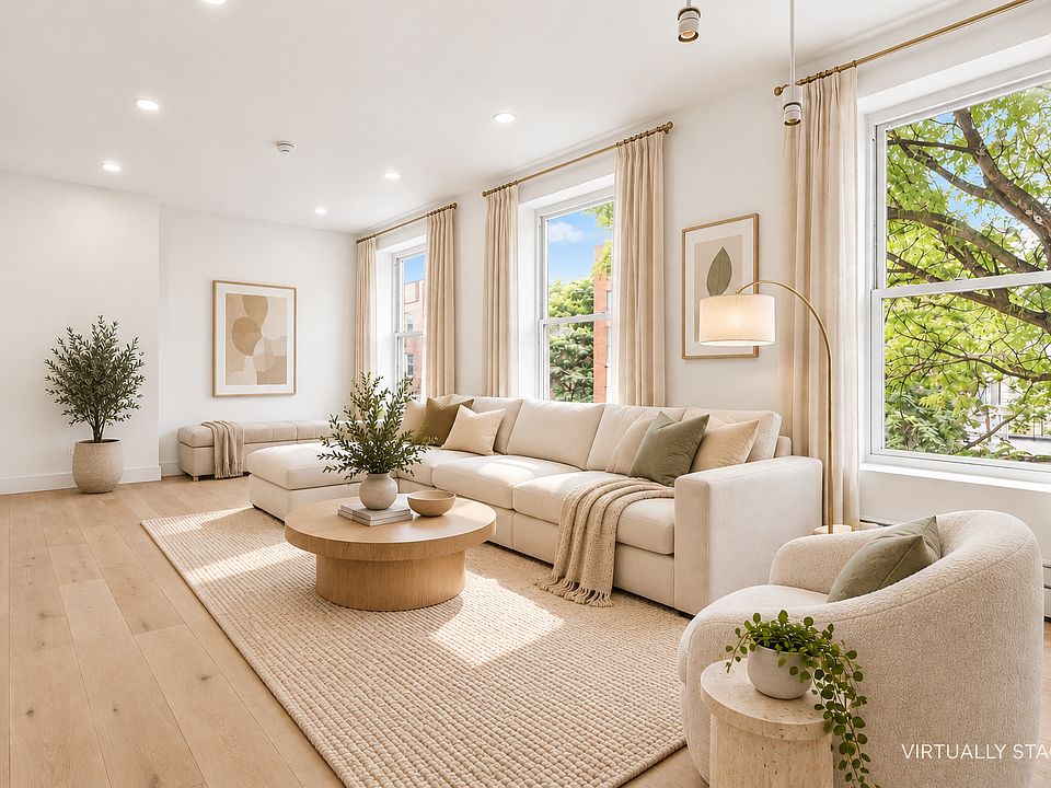 2 bed · 2 bath in Carroll Gardens, Brooklyn