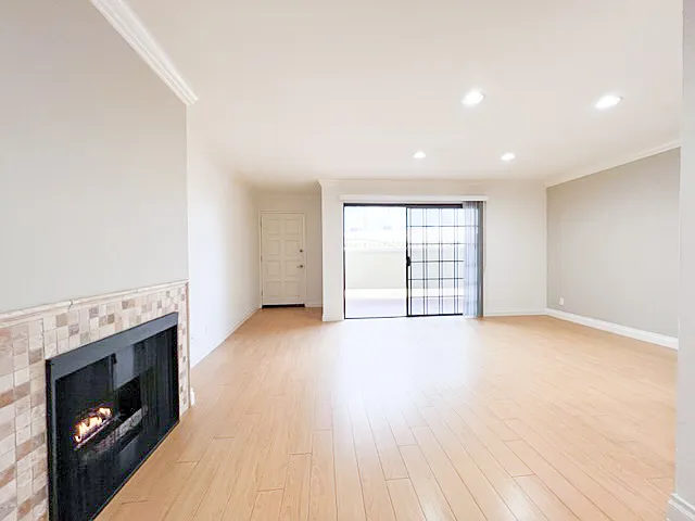 5452 Alvern Cir #104 — Photo 2