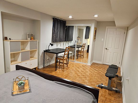 4th image of 23 Glendale Rd #Basement