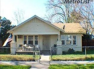 817 4th St, Modesto, CA 95351