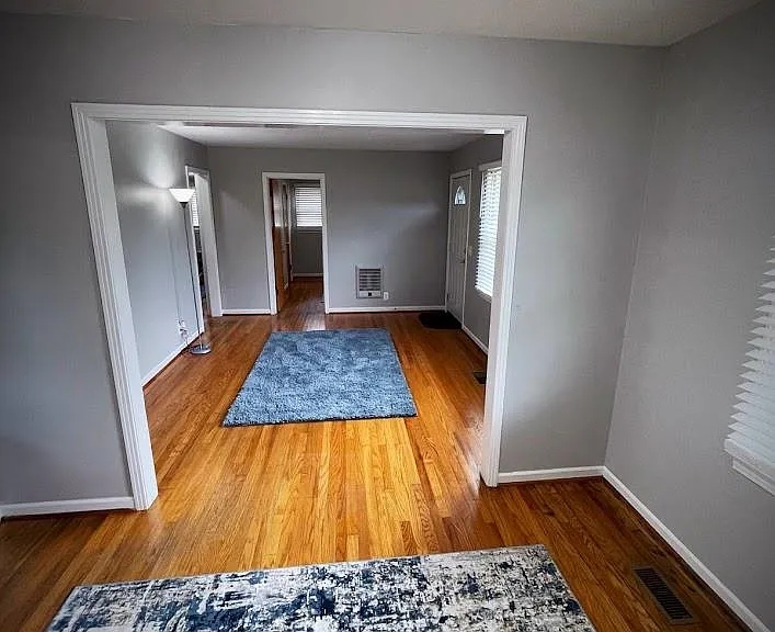 45 E Caldwell Ave — Photo 13