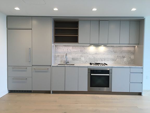 3rd image of 550 Vanderbilt Ave #809