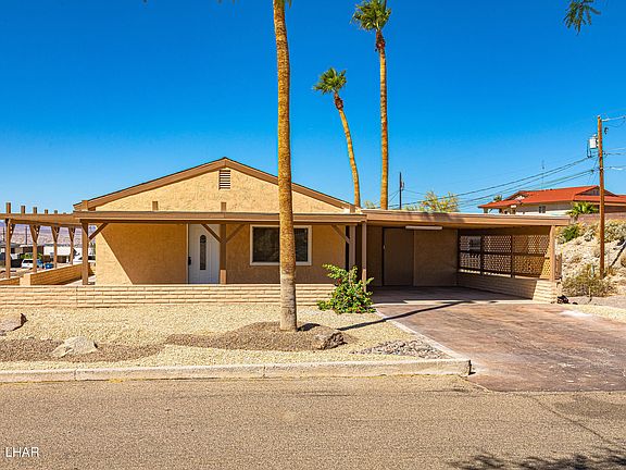 4th image of 2325 Smoketree Ave N