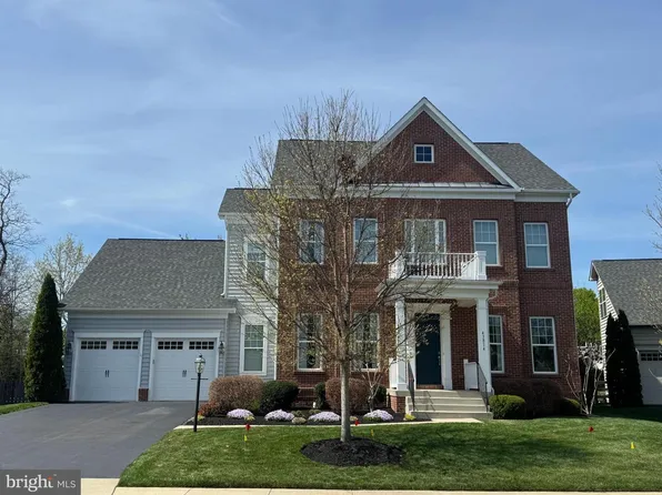 43814 Grantner Pl, Ashburn, VA 20147