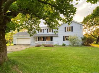 7270 Cole Rd, Colden, NY 14033