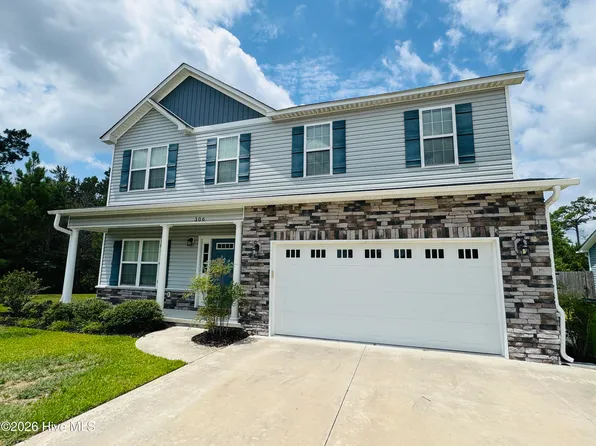 306 Independence Blvd, Newport, NC 28570