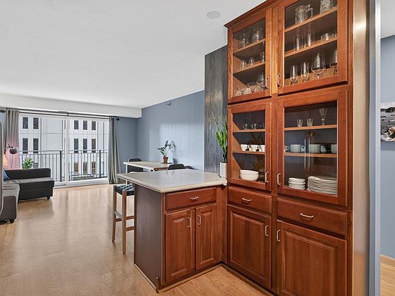 4th image of 121 Washington Ave S APT 505