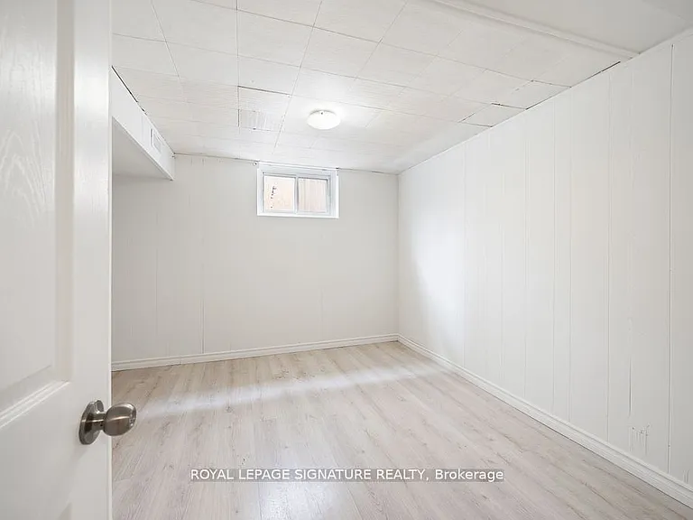 124 Homewood Ave — Photo 31