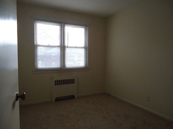 3rd image of 244 S Buckhout St #244