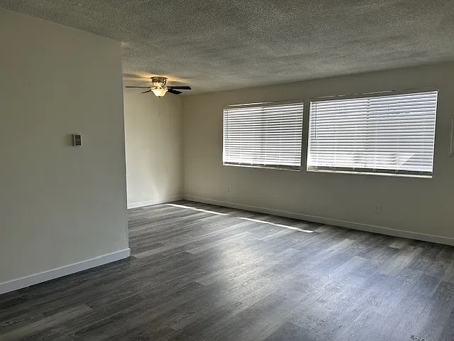 1 bed, 800 sqft, $1,900 — Photo 2
