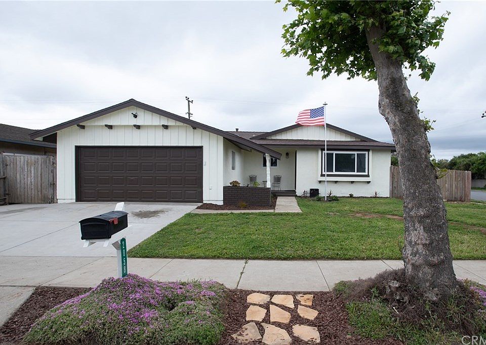 1st image of 2058 Sandalwood Dr