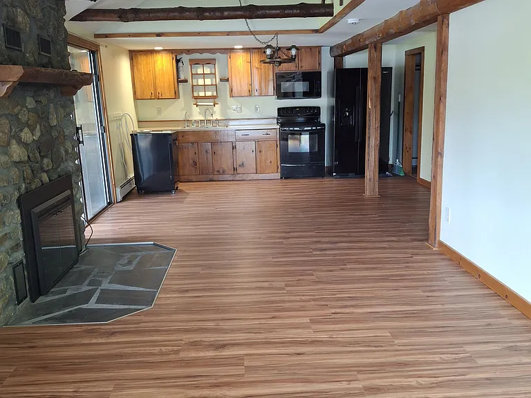 85 Winter Rd — Photo 4