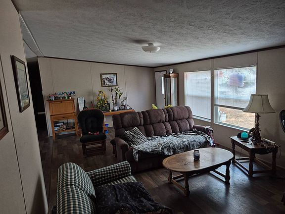 4th image of 2855 Roy Roberts Rd