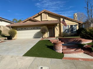 28320 Easton Ln, Santa Clarita, CA 91350