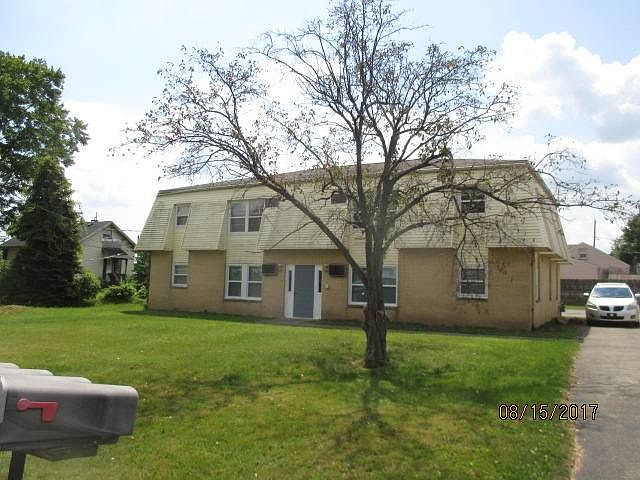 1st image of 919 Cook Ave #4