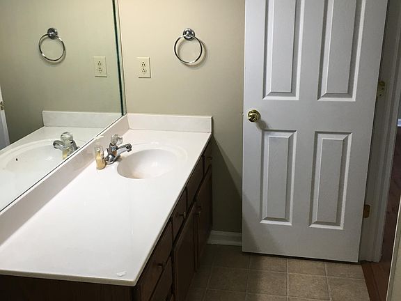 5th image of 3124 Glenwood Dr