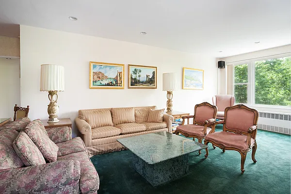 Sold by Stribling | media 14