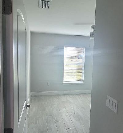 5th image of 4313 NW 32nd Ter
